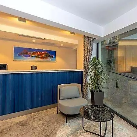 Baver Hotel