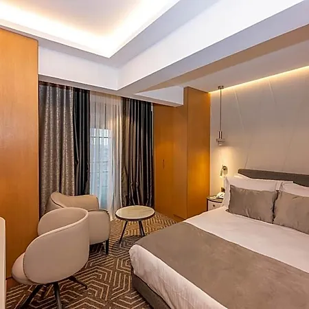 Baver Hotel